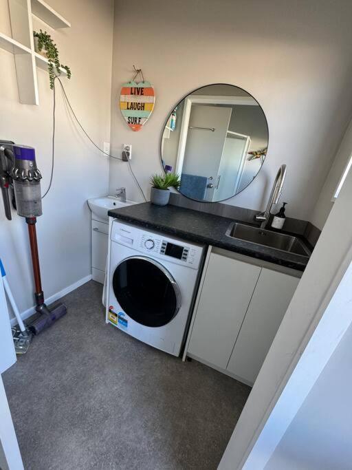 Ultimate Family Holiday - Pet Friendly! Papamoa Exterior foto